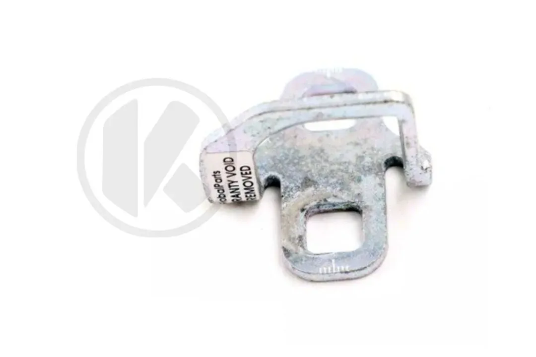 STRIKER - TO REAR END CENTER ASSEMBLY